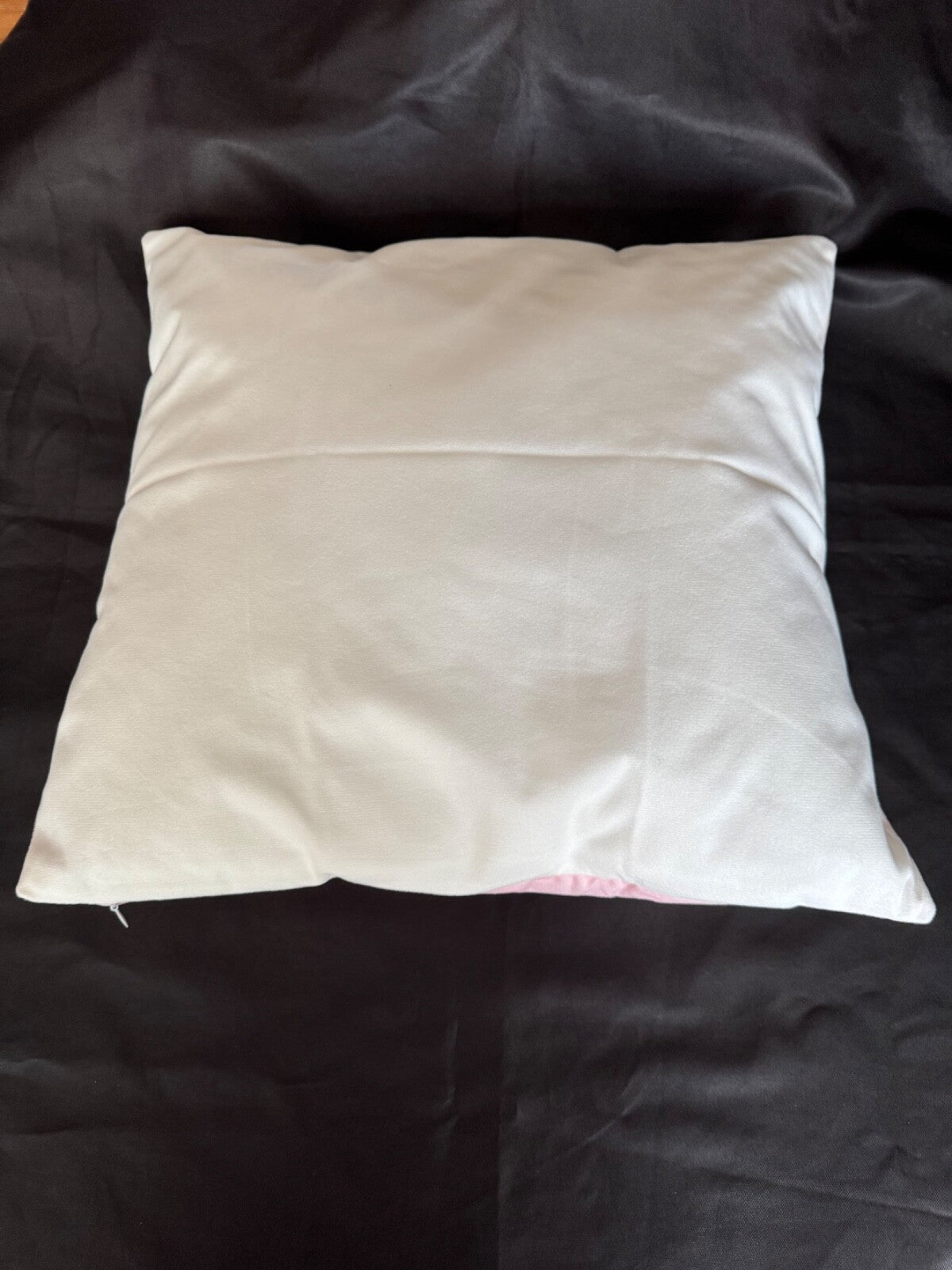 Jigglypuff Cushion 45x45cm – Includes Filling | Pokémon Gift UK