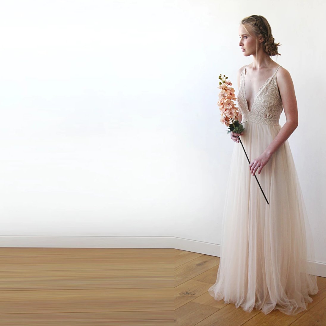 Bestseller Champagne Wedding Dress