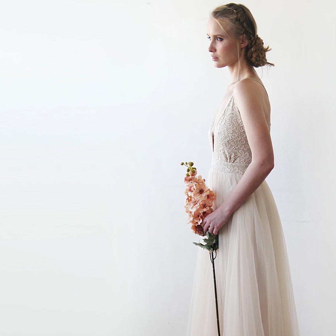 Bestseller Champagne Wedding Dress