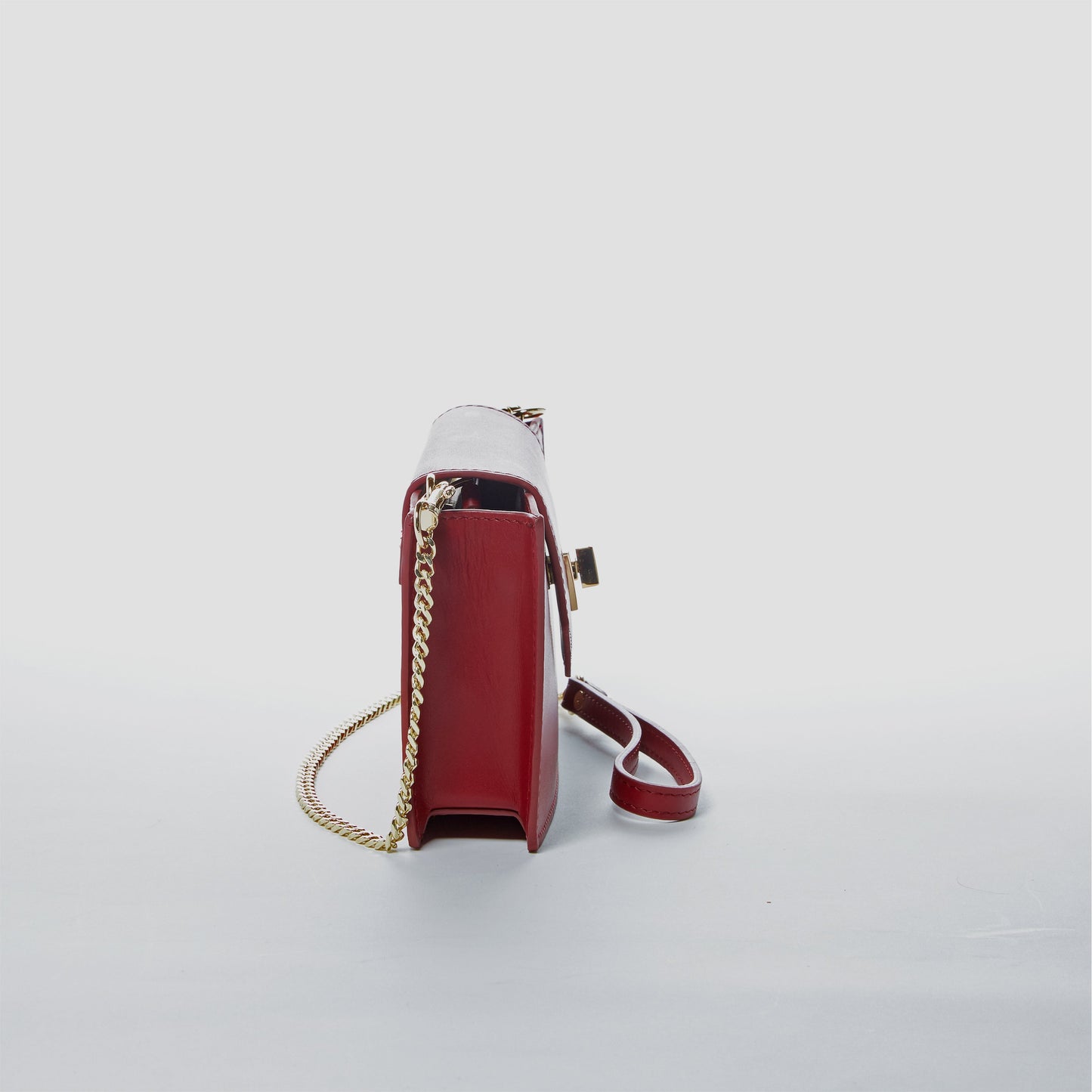 SUSU the Mary Small Crossbody Leather Wristlet Burgundy
