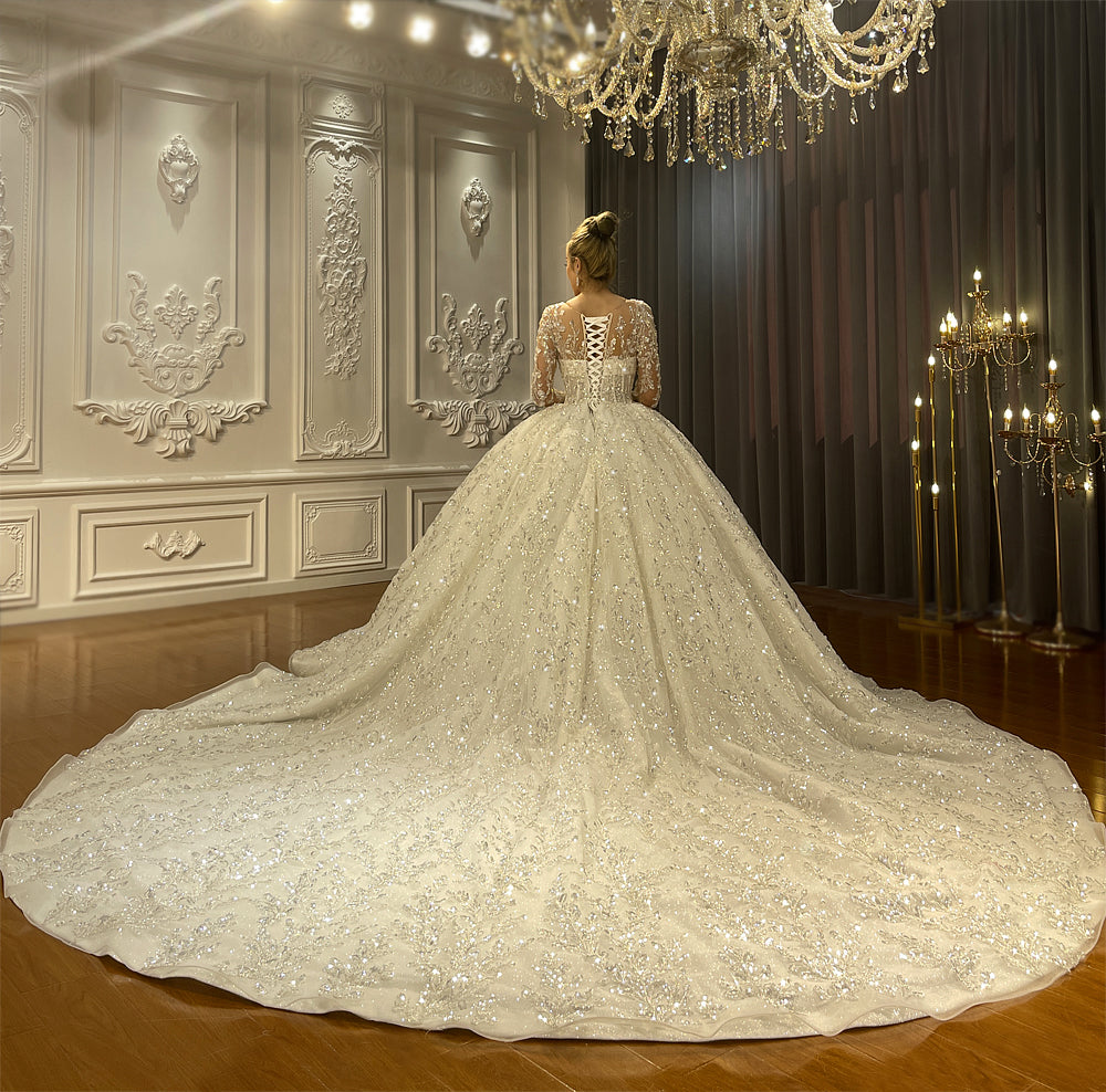 Vintage Embroidered Ball Gown – Luxury Bridal Wedding Dress